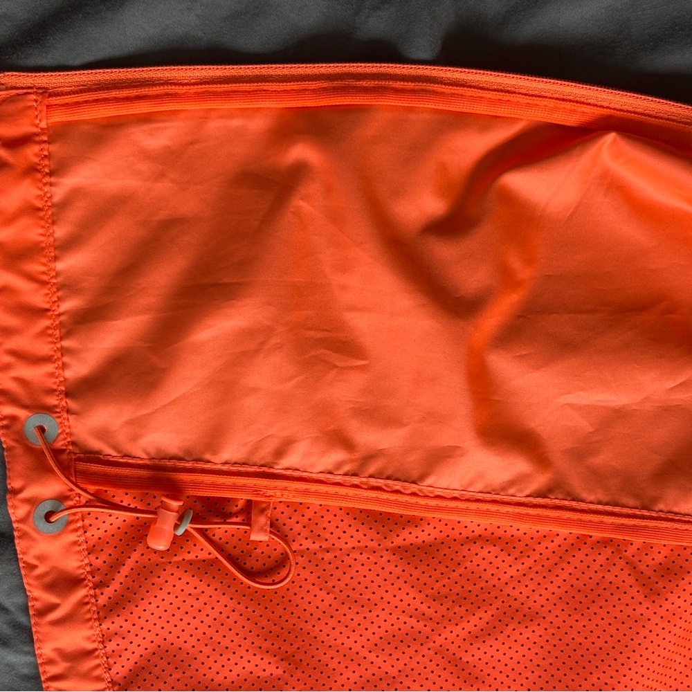 Nike Women's Vibrant Orange Lightweight Athletic Windbreaker Jacket size M - Picture 10 of 10